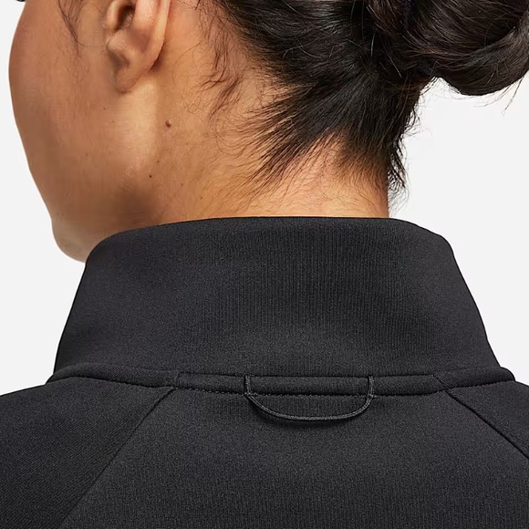 Nike Sustainable Materials
Nike Dri-FIT Prima
Women's 1/2-Zip Training Top - Picture 8 of 12